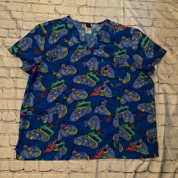 Disney’s Aladdin’s Genie Applause Scrub Top, Size 2XL - Picture 1 of 3